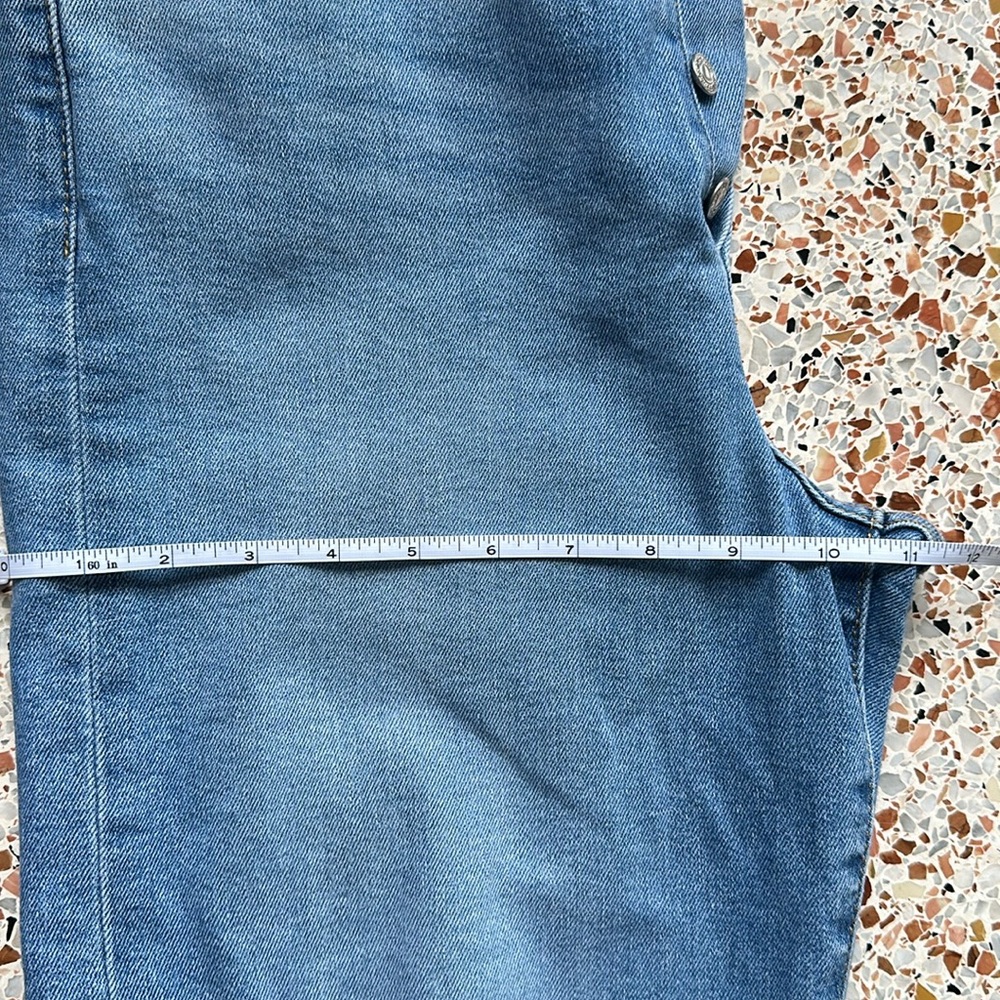 Levi’s Ribcage Straight Ankle - Distressed - Picture 5 of 7
